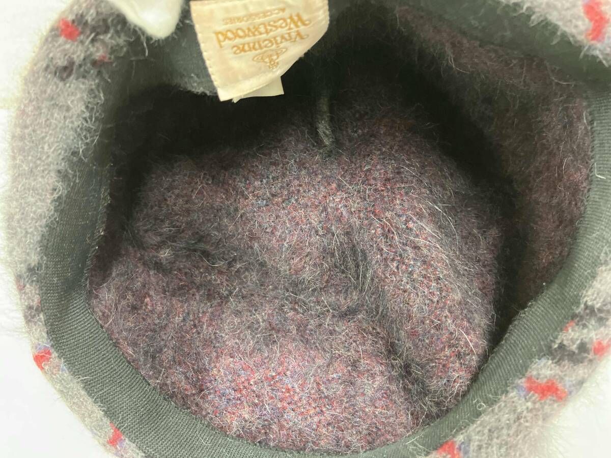 VIVIENNE WESTWOOD／ポンポン付きニット帽／チェック柄／ベレー