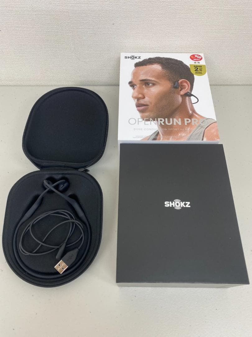 モダンテーブル　美品 オーディオ機器 1A22-66885 美品 ショックス スポーツ 骨伝導 イヤホン