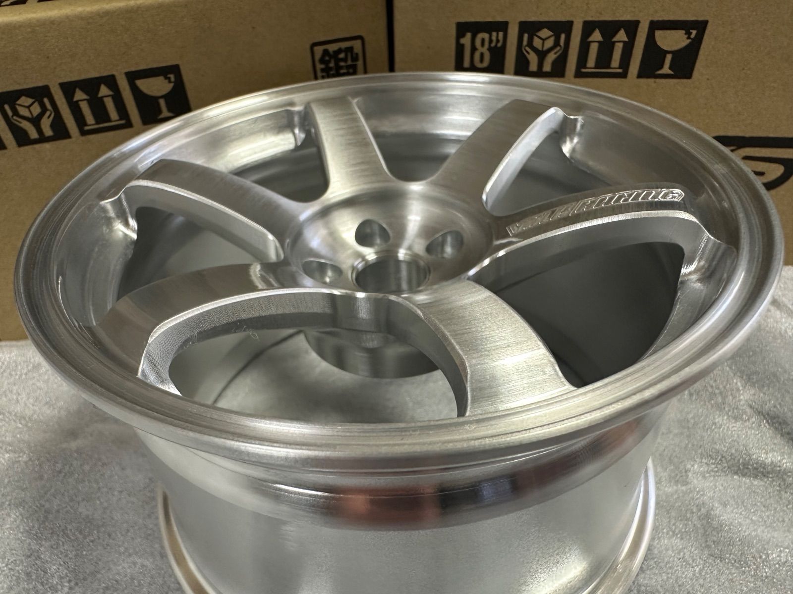  RAYS VOLK RACING TE37SAGA SP 1|4 SCALE BRUSHED レイズ ボルク ボルクレーシング 日本製 JAPAN TE37 ミニチュア ブラッシュド SAGA 在庫あり ミニオブジェ 置物 インテリア小物