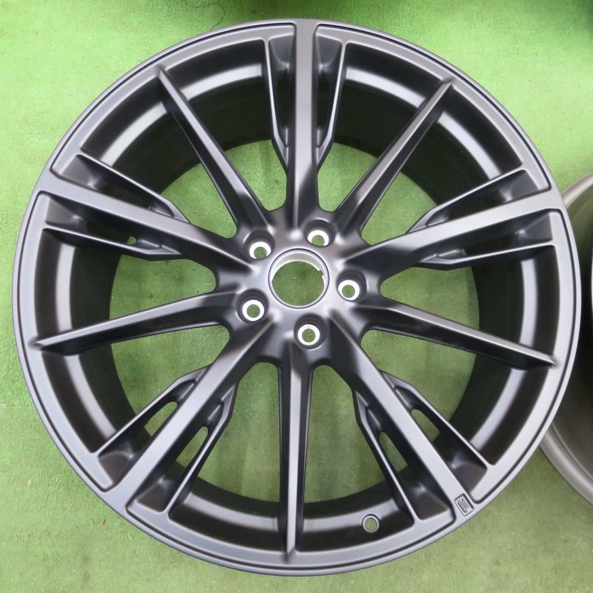 送料無料] 未使用☆トヨタ クラウン スポーツ RS PHEV 純正 ホイール