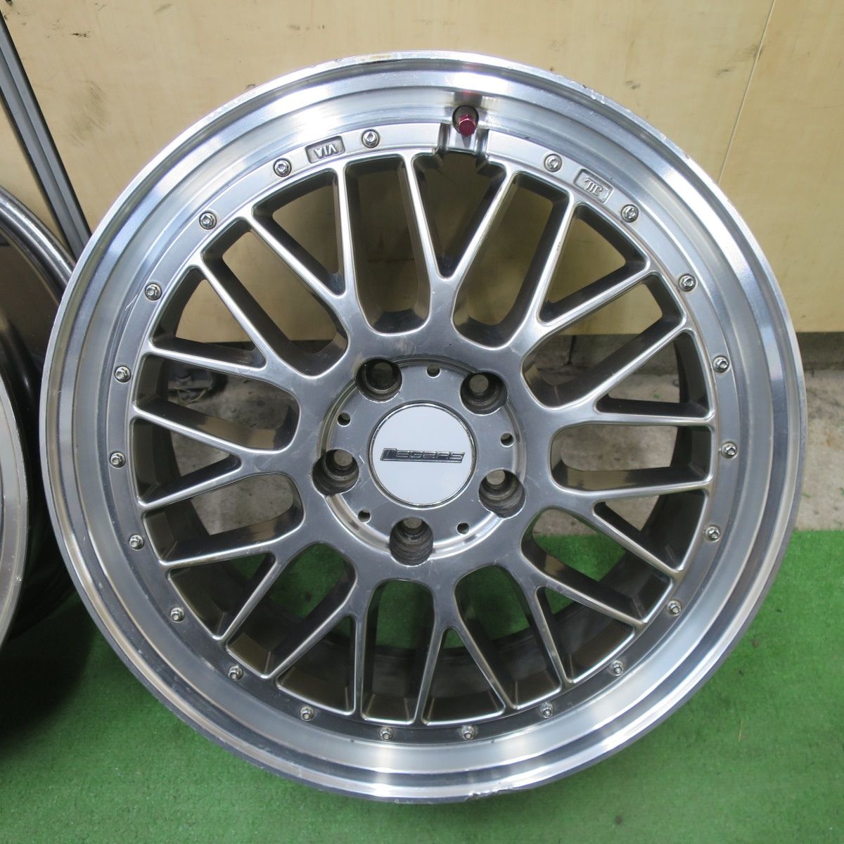 送料無料] 4本価格☆Stich LEGZAS M110 18インチ ホイール