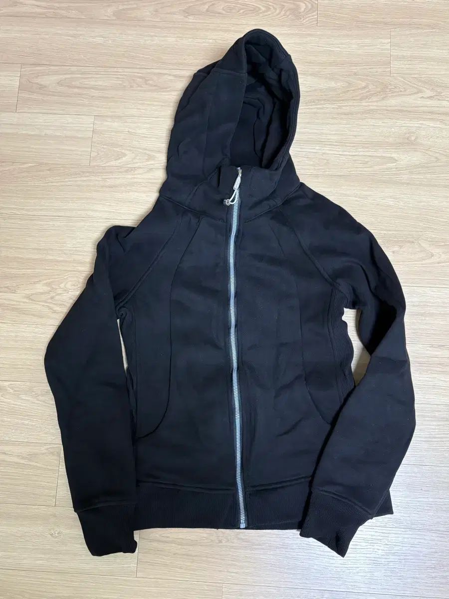 ルルレモン スキューバ フーディー ジップアップ (レディース)