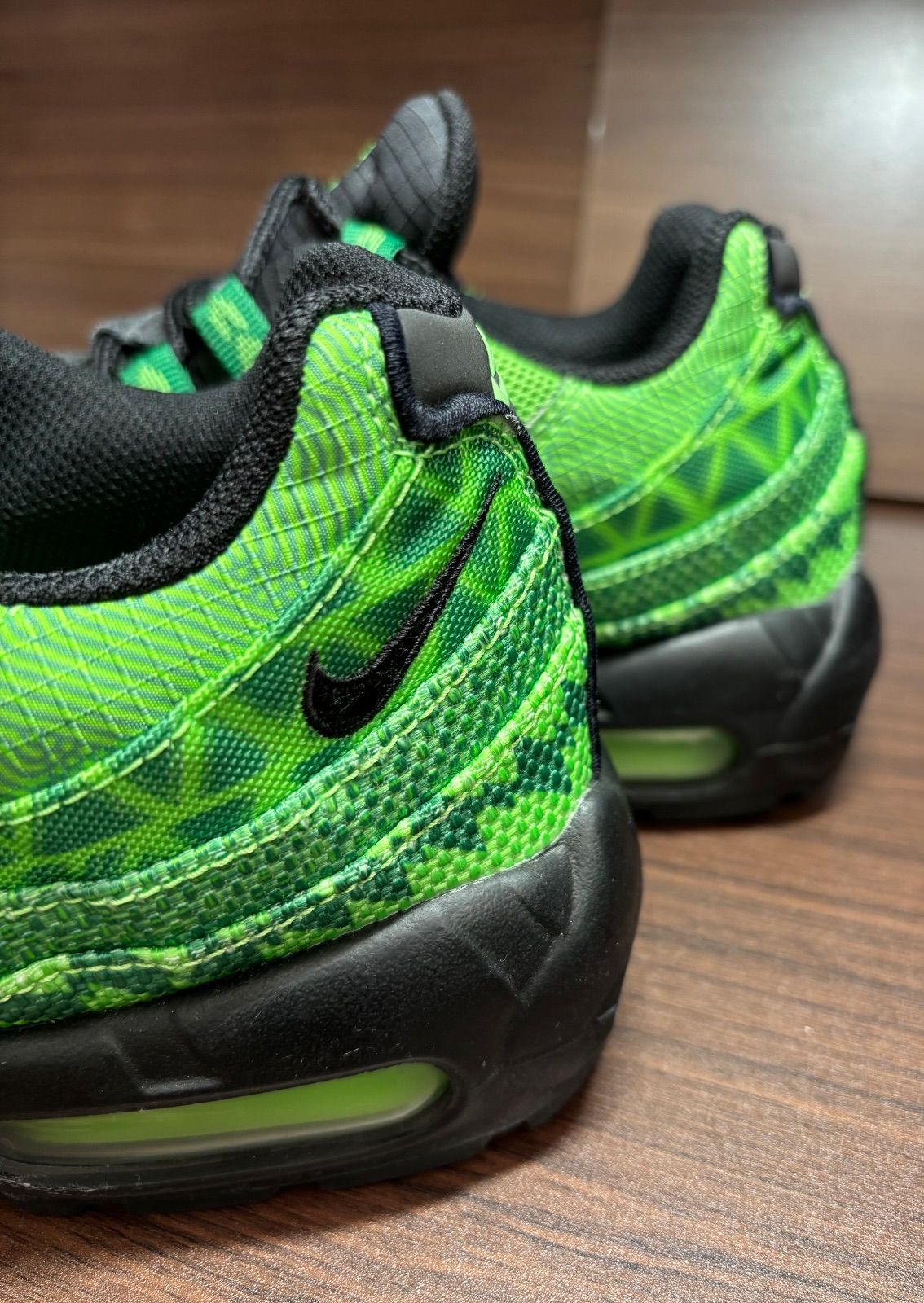 ナイキ エアマックス95 ナイジャ 中古品 size25.5㎝ - メルカリ