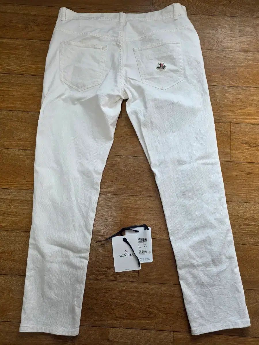 MONCLER MONCLERモンクレール PANTALONE White イタリア製 