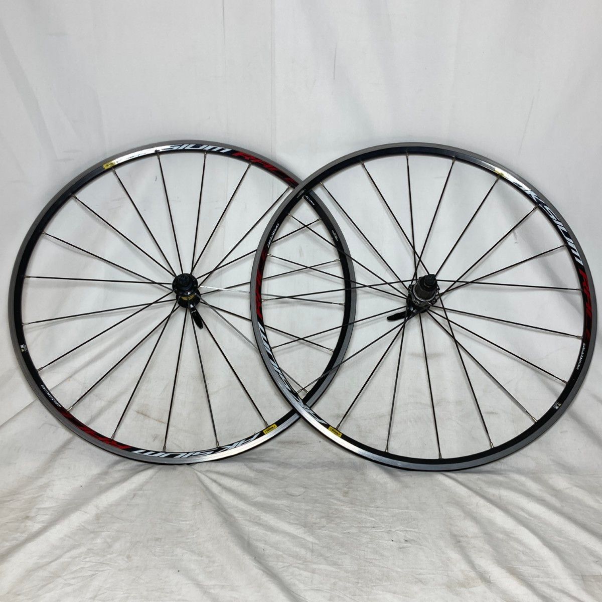 ◎◎MAVIC マヴィック AKSIUM RACE アクシウムレース622x15C フロント