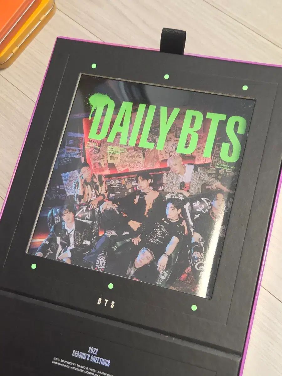 BTS シーズングリーティング シーグリ BTS 2022 シーグリのコンセプトは 'ビルロン'？ その意味と狙いとは
