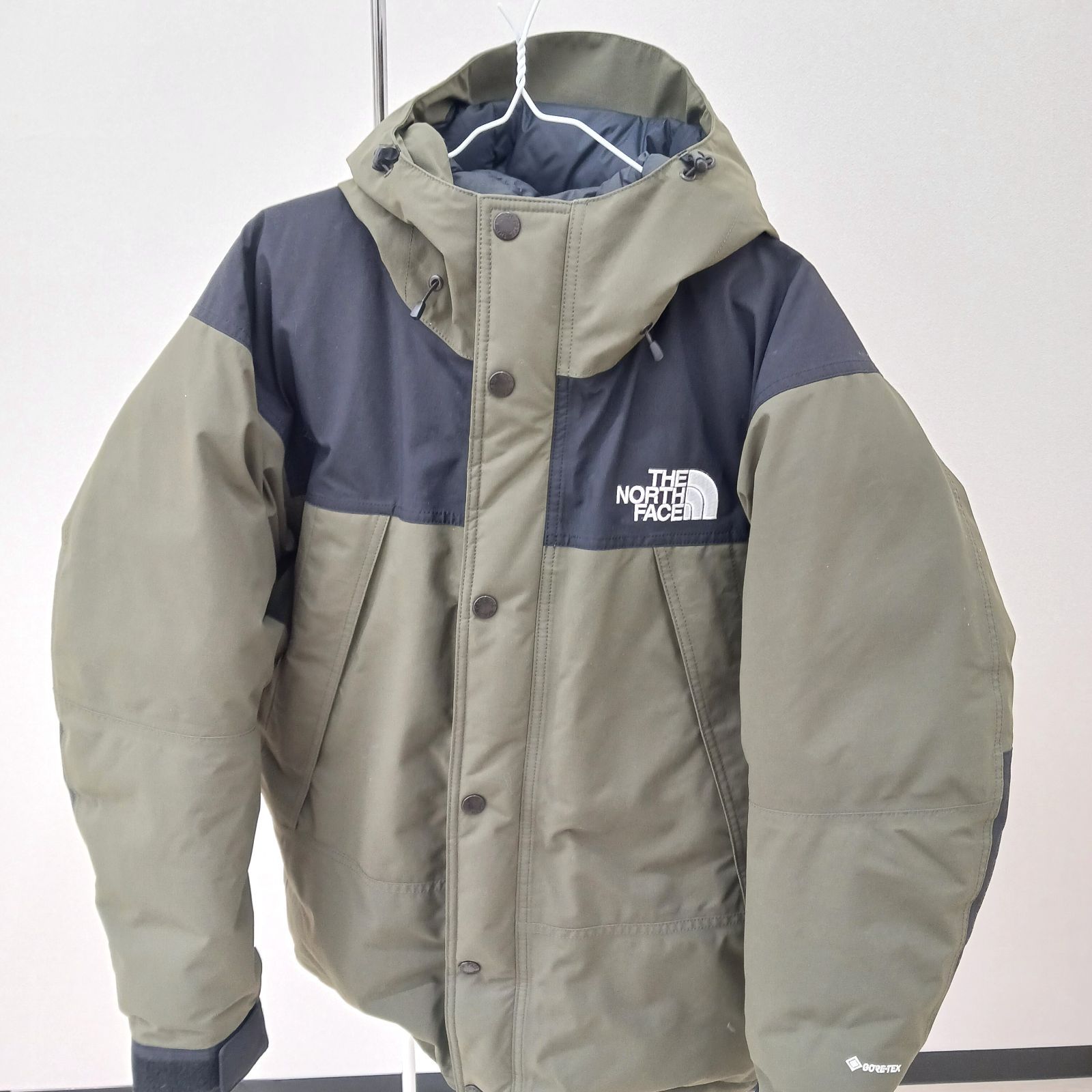 美品】ノースフェイス マウンテンダウンジャケット ニュートープ M 