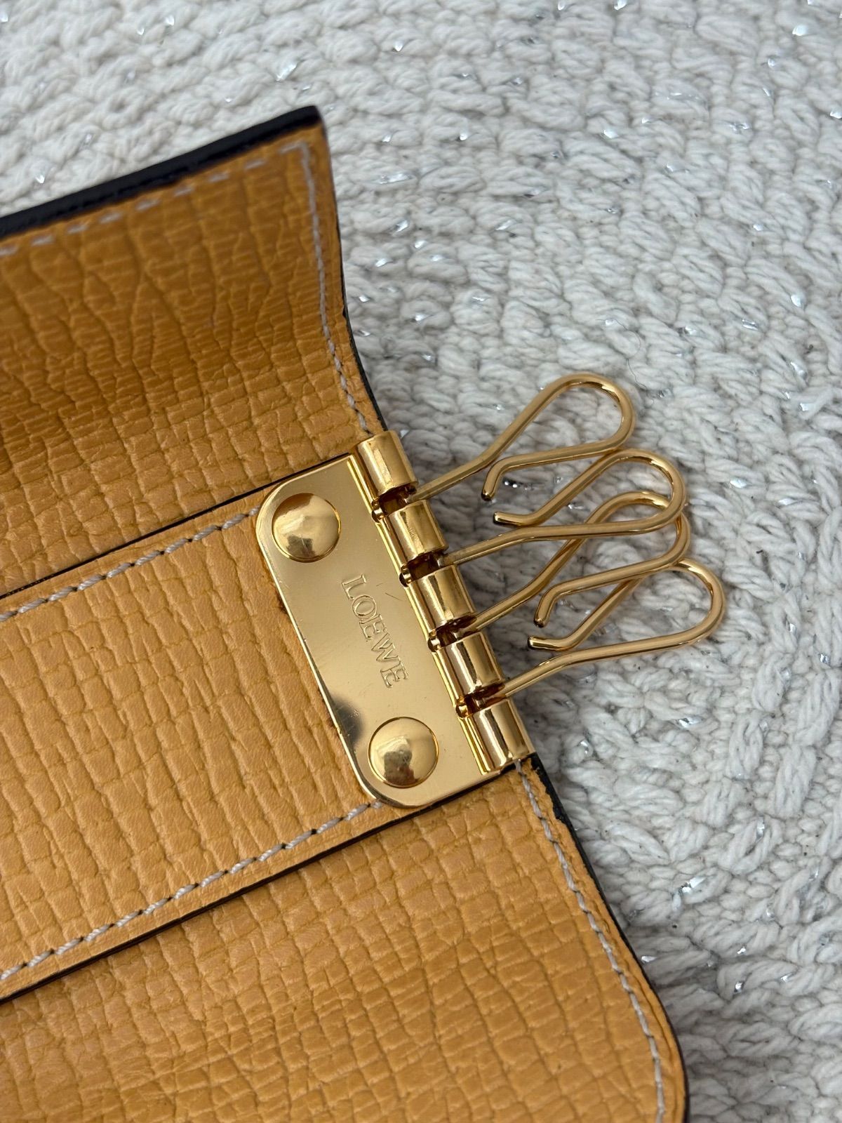 美品】ロエベ ヴィンテージ 4連 キーケース 鍵入れ レディース