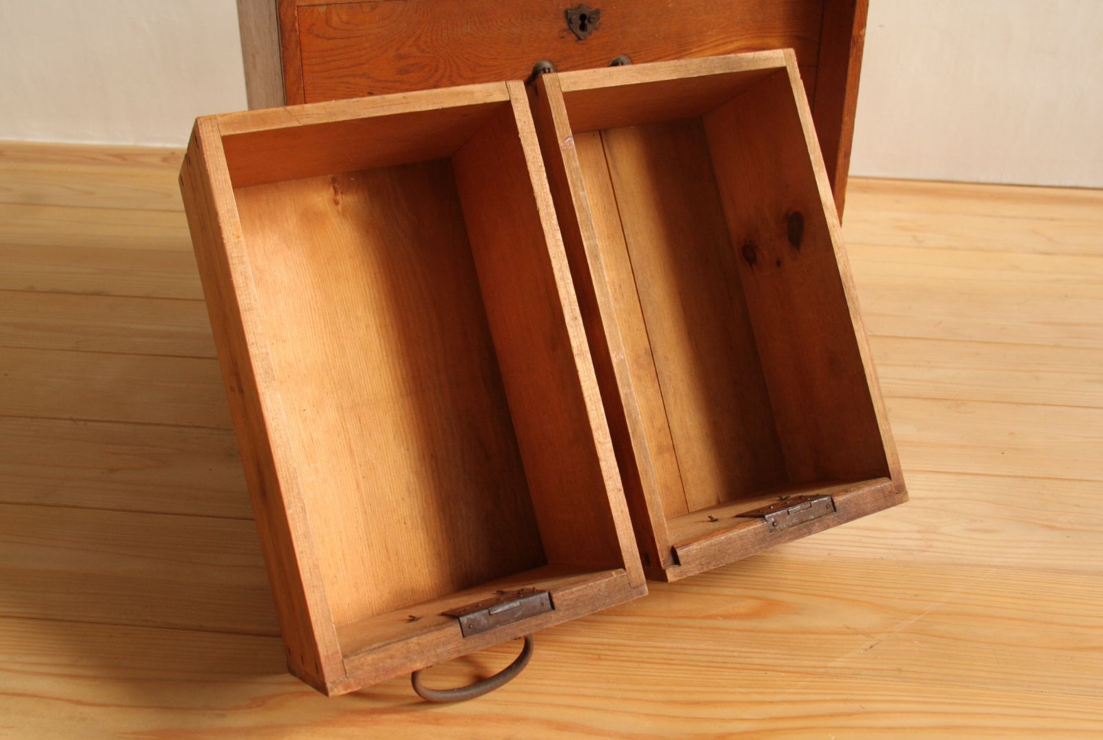 小ぶり 収納棚 引き出し 古道具 古家具 和家具 ビンテージ