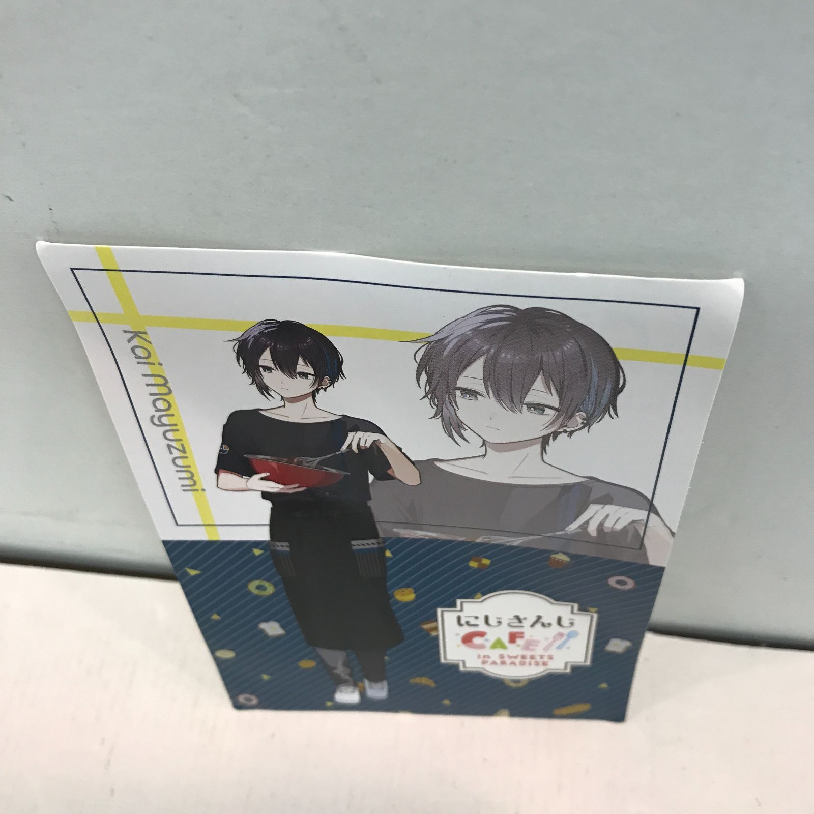 八戸第2-60-844】 にじさんじカフェ 等身アクリルスタンド 黛灰 - メルカリ