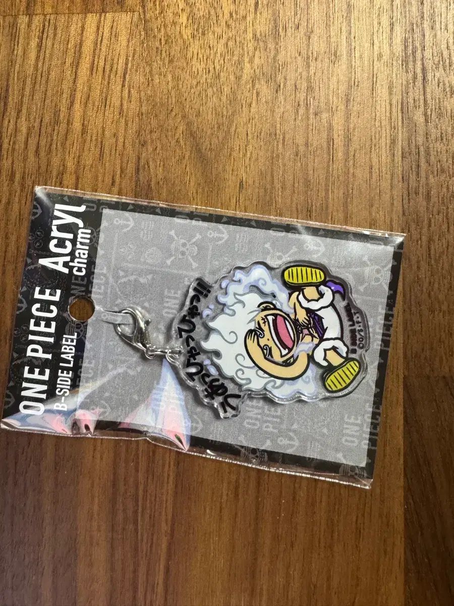 公式サイト店舗 モンキー・D・ルフィ アクリルチャーム ONEPIECE