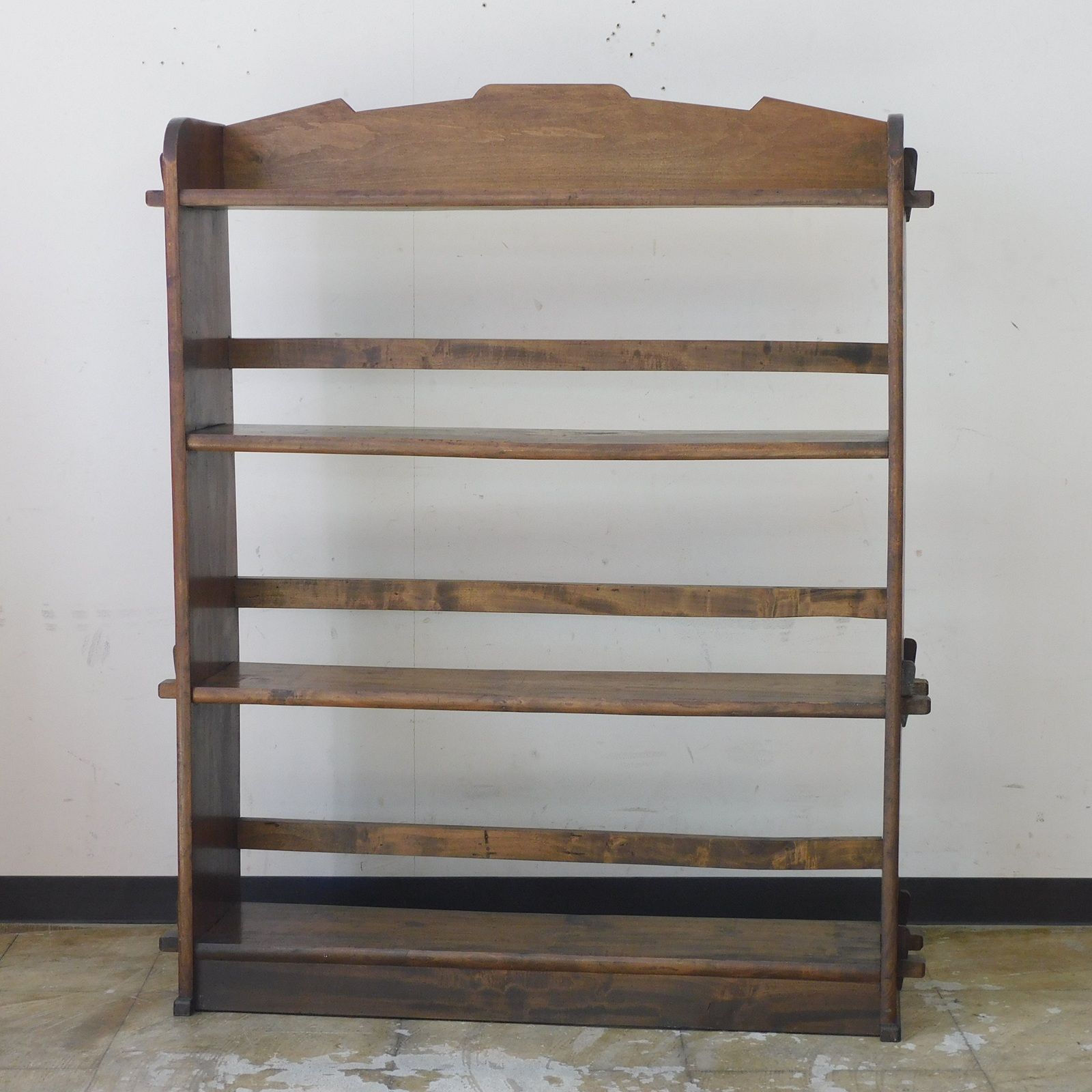 ふるい木味 楔留めの陳列棚 HK-a-05931 / 無垢材 オープンラック