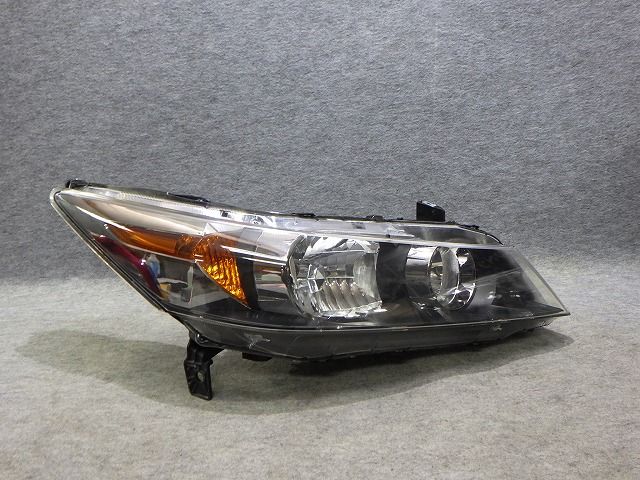 ストリーム 右ヘッドライト HID RN6/7 前期 100-22652 D 33101-SMA-J11