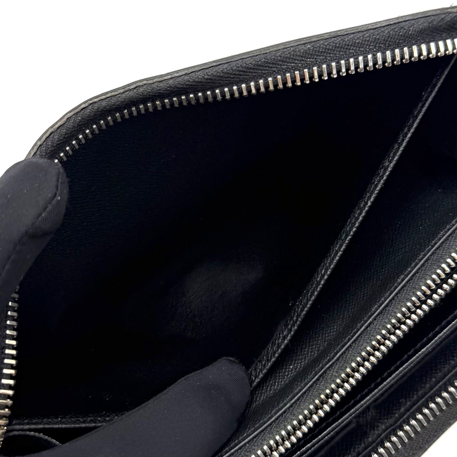 ルイヴィトン LOUIS VUITTON エピ ジッピーウォレット ノワール 長財布 