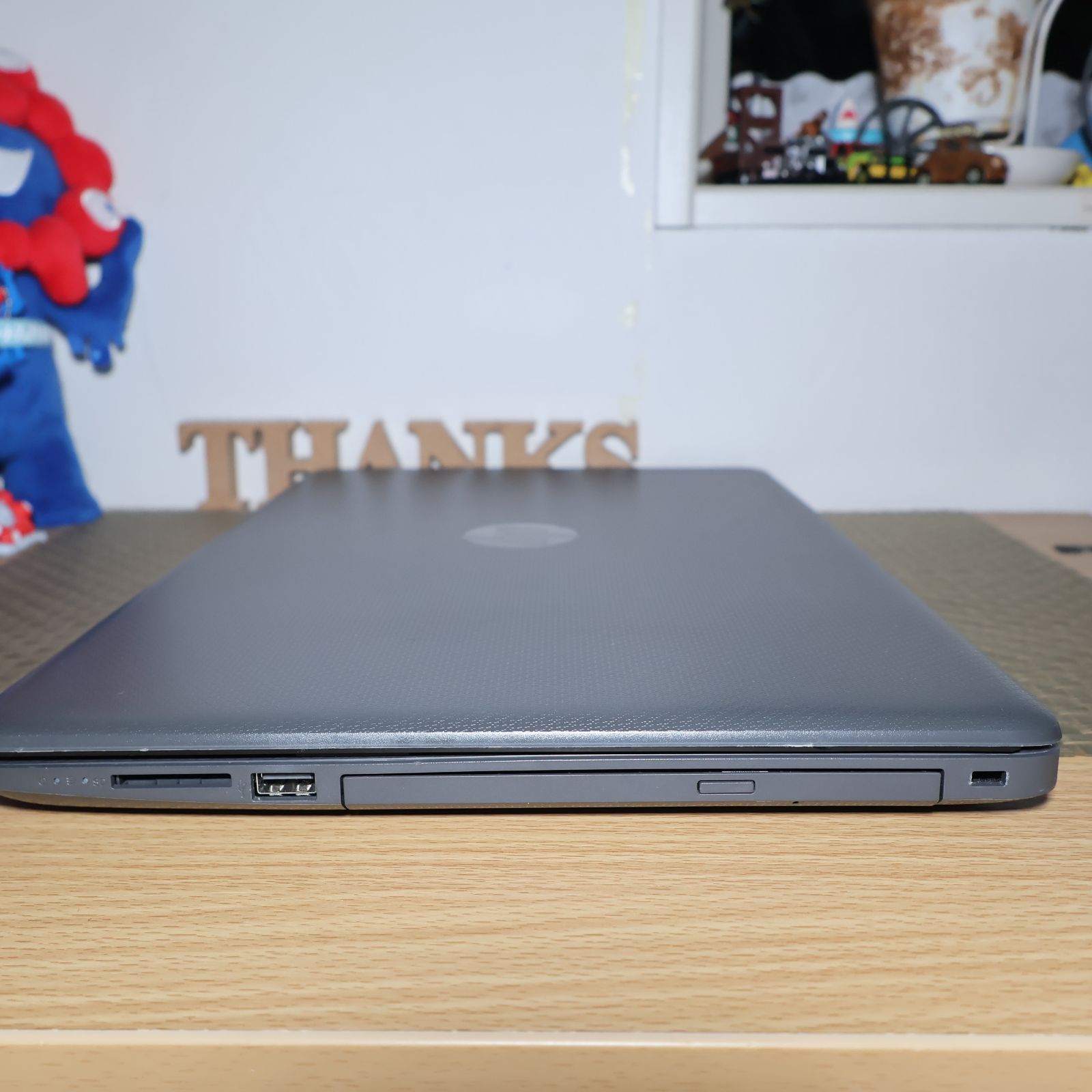 Win11公式サポート！8世代Corei3⁄SSD+HDD⁄カメラ⁄FHD⁄無線 NEC 大画面