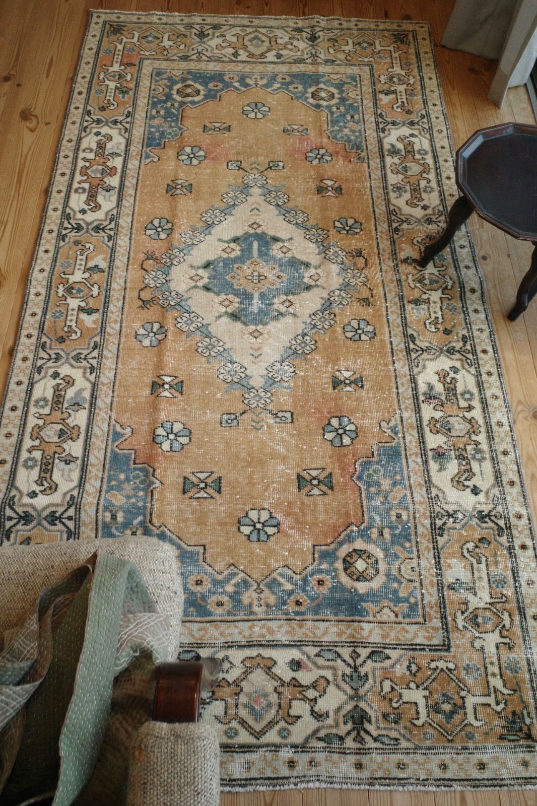 トルコ ヴィンテージラグ ペールオレンジ - メルカリ