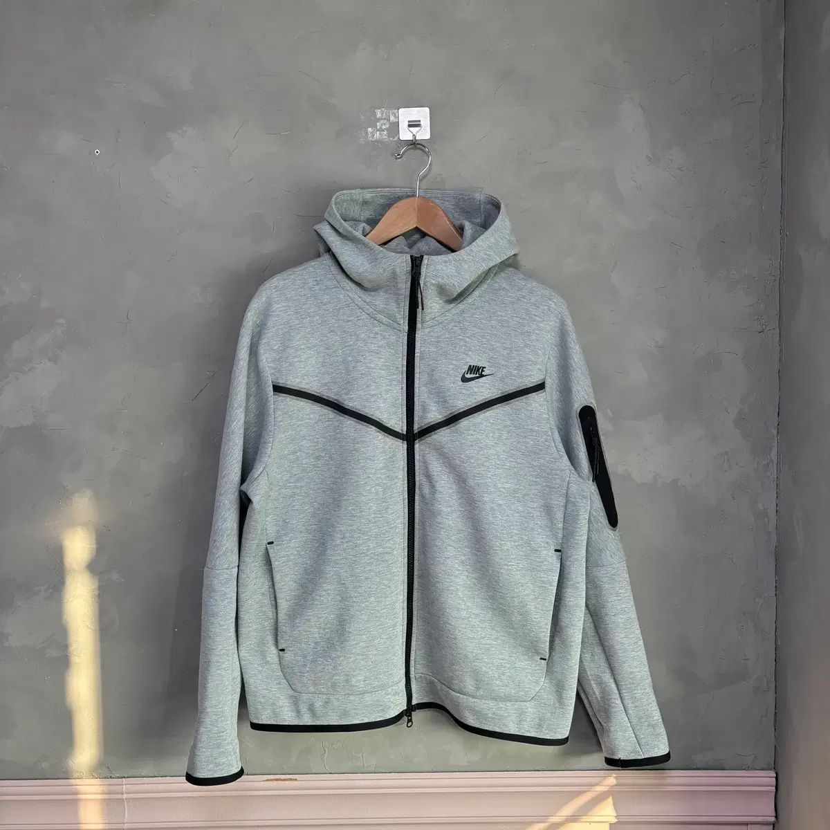 ナイキ グレー BB FARFETCH JP NIKE公式ナイキ ナイキ テックパック 