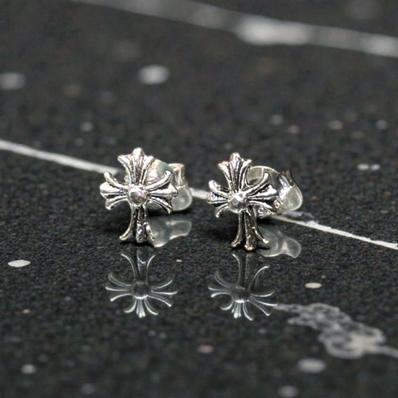 送料無料 シルバー925 クロスピアス 両耳用 2個セット 18G シルバー