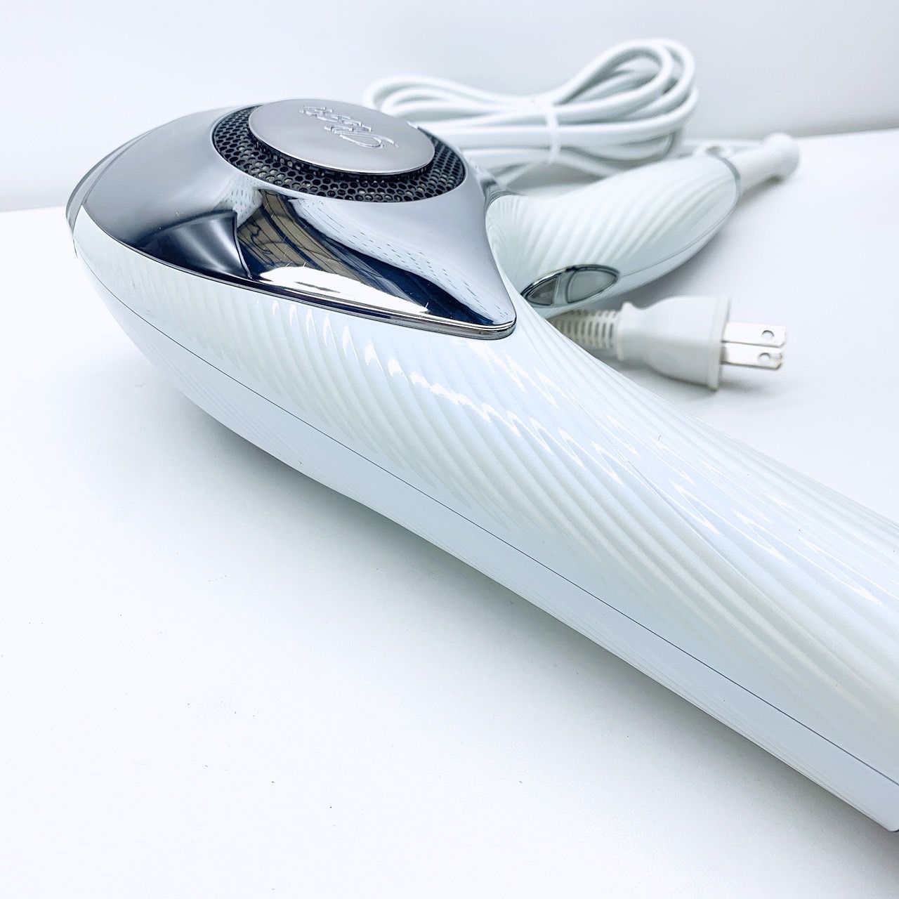 ほぼ未使用》 Refa リファ ビューティック ドライヤー MTG REFA