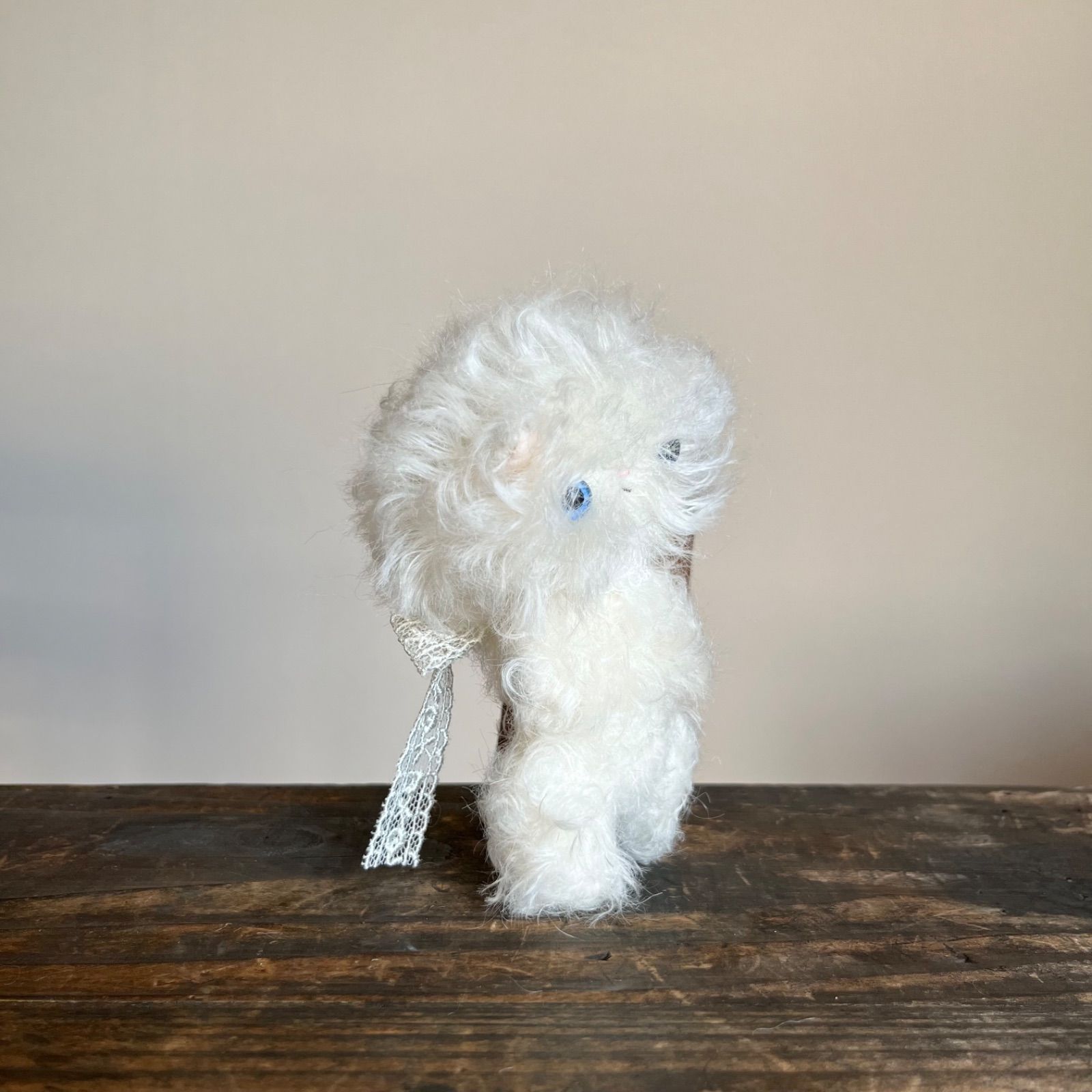 おねだり上手な子 ｝ ねこ ぬいぐるみ 作家 テディベア ハンドメイド