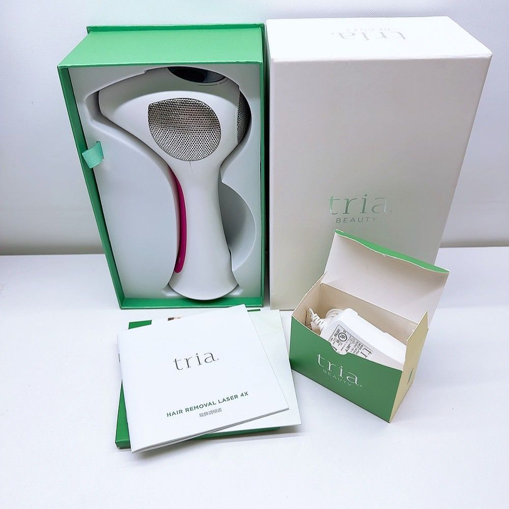 ほぼ未使用??付属品完備》 トリア パーソナルレーザー 4X Tria LHR 4.0