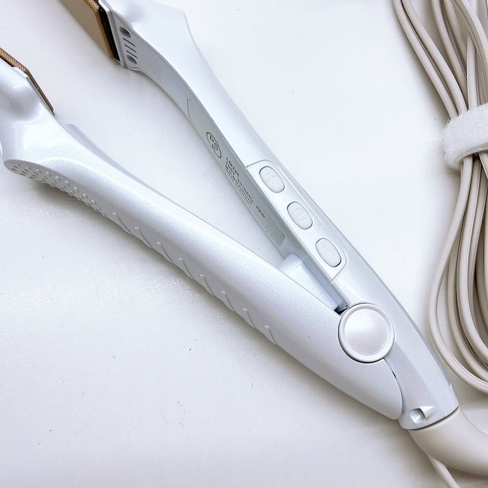 最新モデル⭐️新品未使用》 KINUJO 絹女 ストレート アイロン