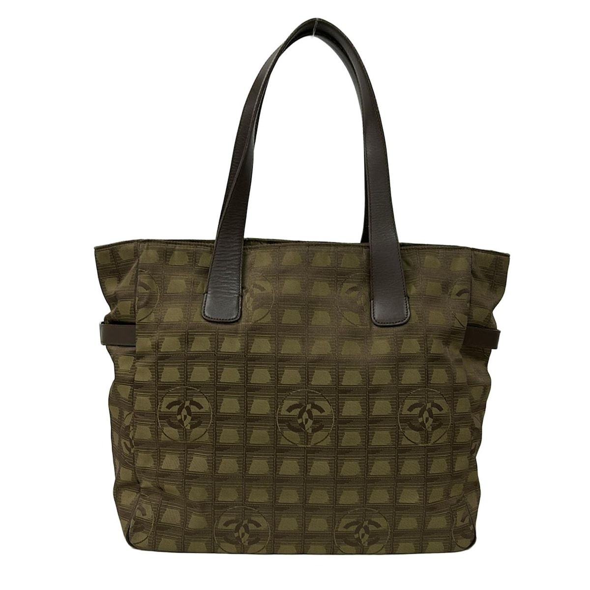 CHANEL(シャネル) トートバッグ ニュートラベルライントートGM カーキ 