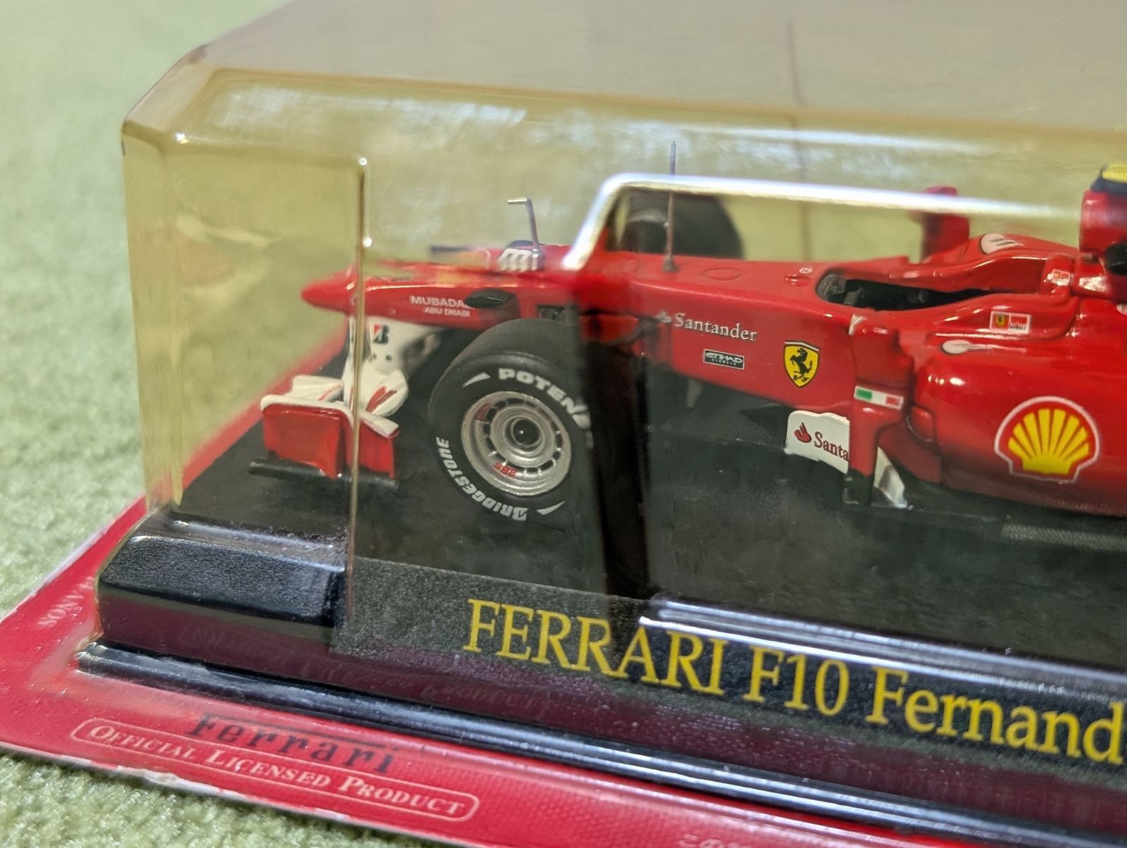 ☆割引対象☆未開封1/43アシェット フェラーリF10 2010年 フェルナンド