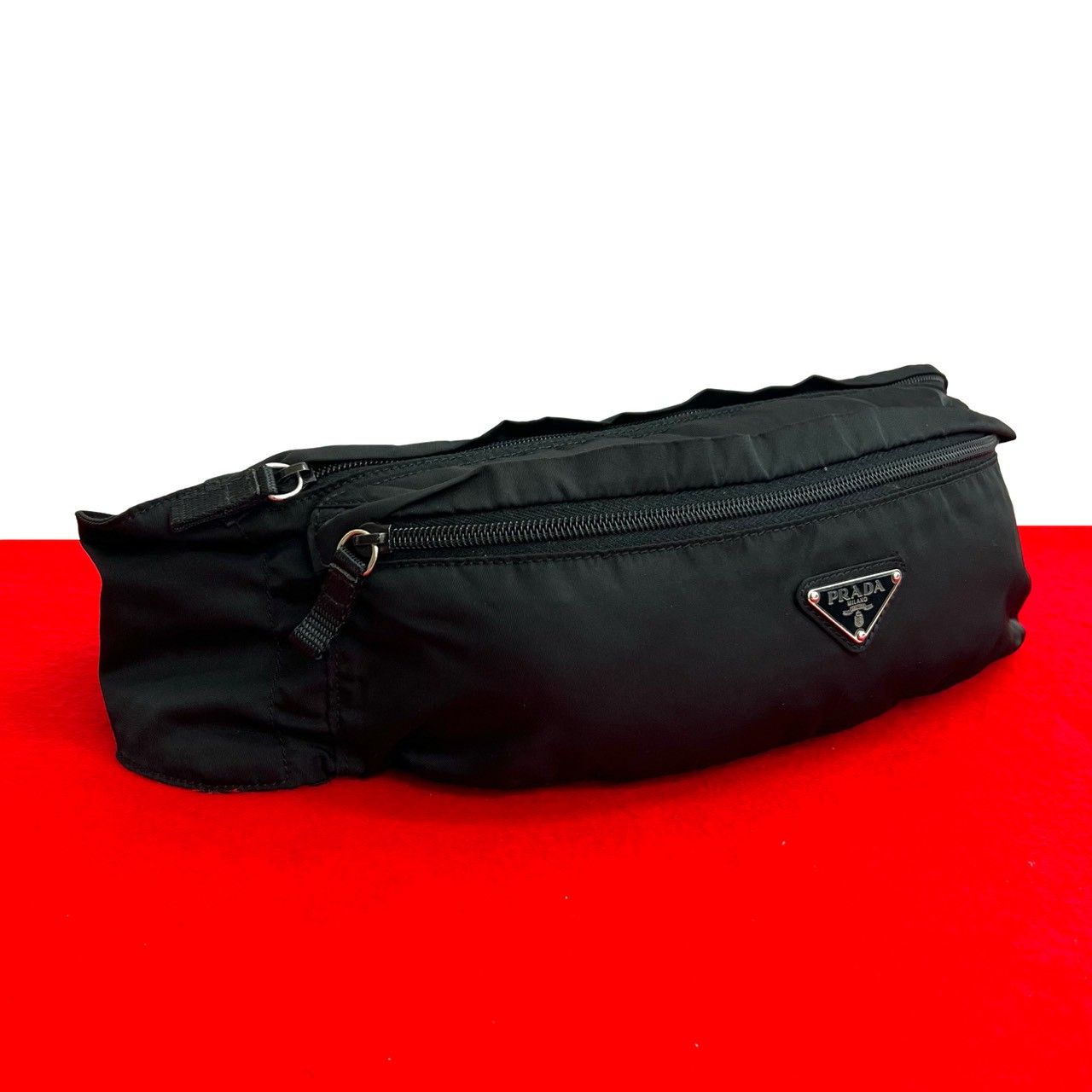 極 美品 PRADA プラダ 三角ロゴ 金具 テスート ナイロン ボディバッグ