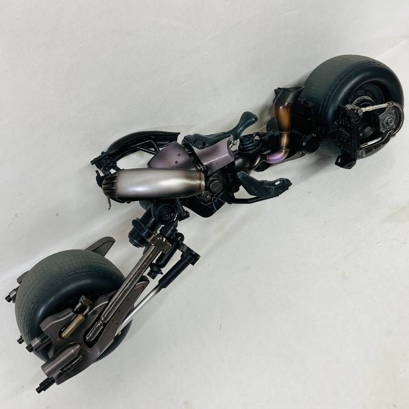 状態良好 MOVIE REALIZATION BATMAN ＆ BAT-POD フィギュア 桂正和
