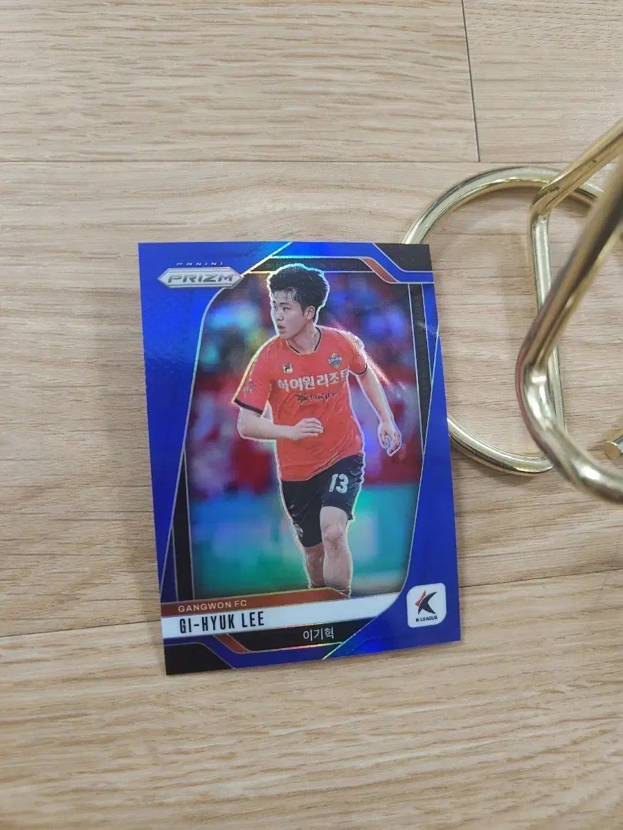 たくと製品 激安大特価，大得価 25 panini prism Kリーグ 75限定ブルー 江原FC