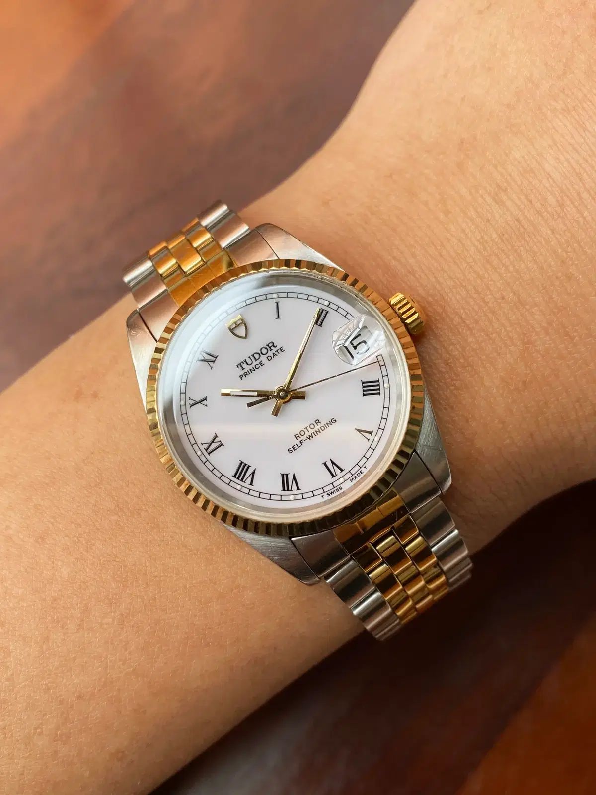  18k ベゼル ヴィンテージ TUDOR チューダー プリンス 白 Roman ロンT 自動巻き時計 腕時計(アナログ)