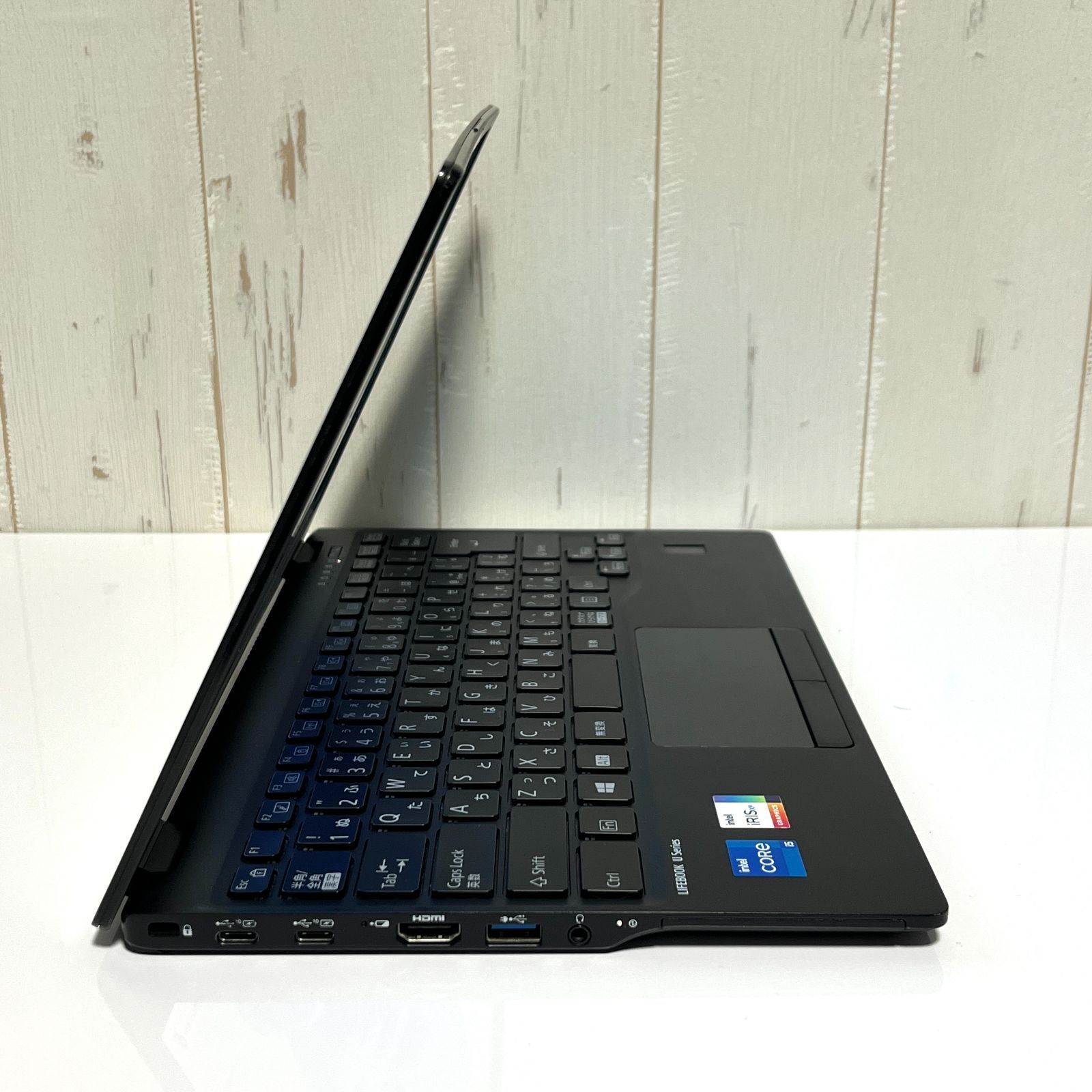 ノートPC ☆軽量モデル☆ 大バッテリー 2021年製 13.3インチ 富士通 S86