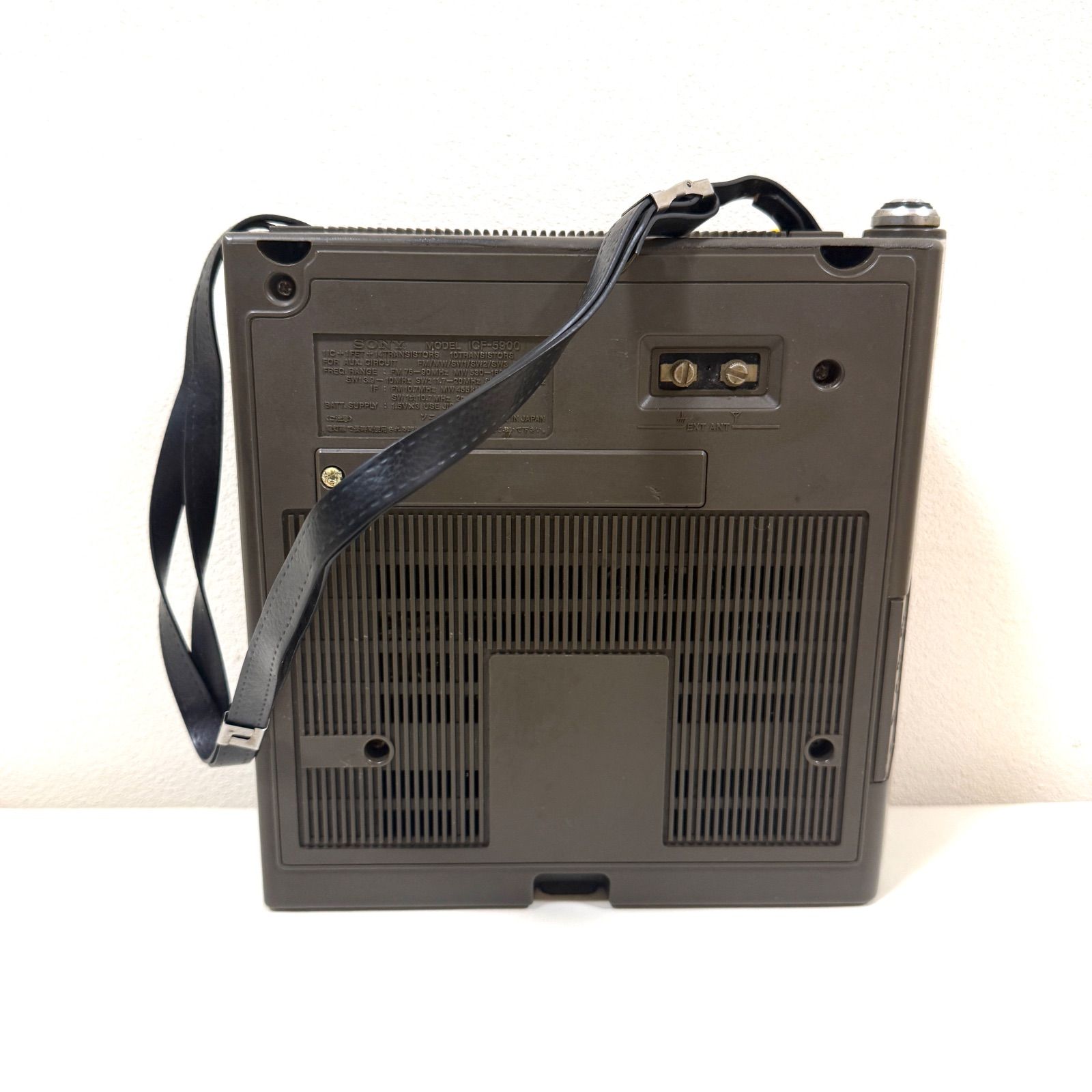 SONY 現状品 ICF-5900 スカイセンサー マルチバンドレシーバー936