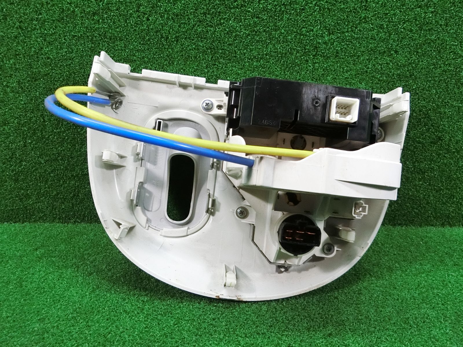 14004] 送料無料 三菱 ekワゴン H82W エアコンスイッチパネル