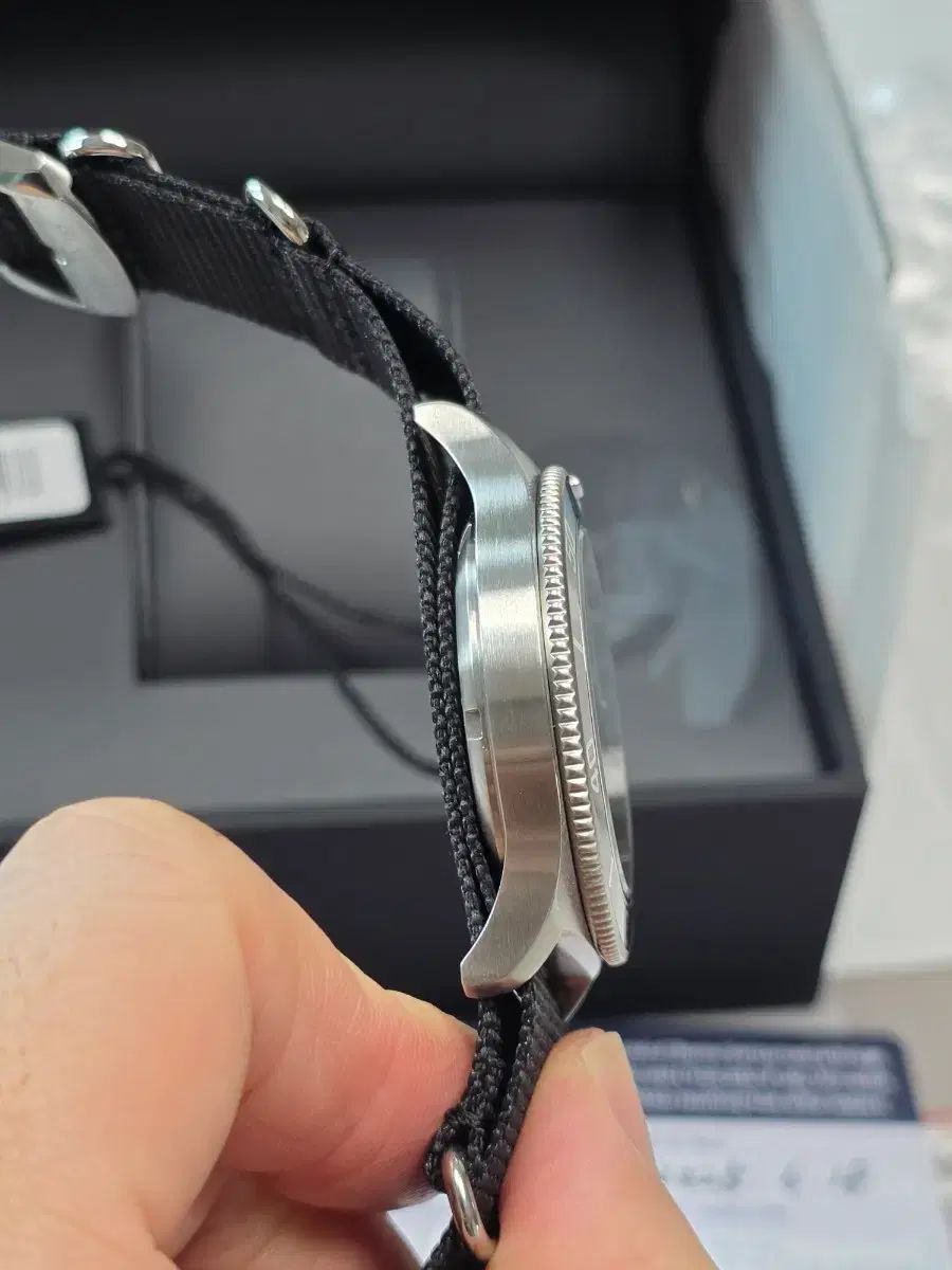 GLYCINE コンバットサーブ42