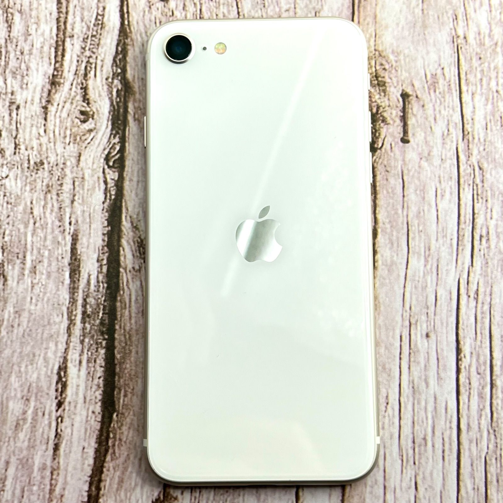 新品同様×純正BT100%】iPhone SE 第3世代 64GB スターライト SIMフリー