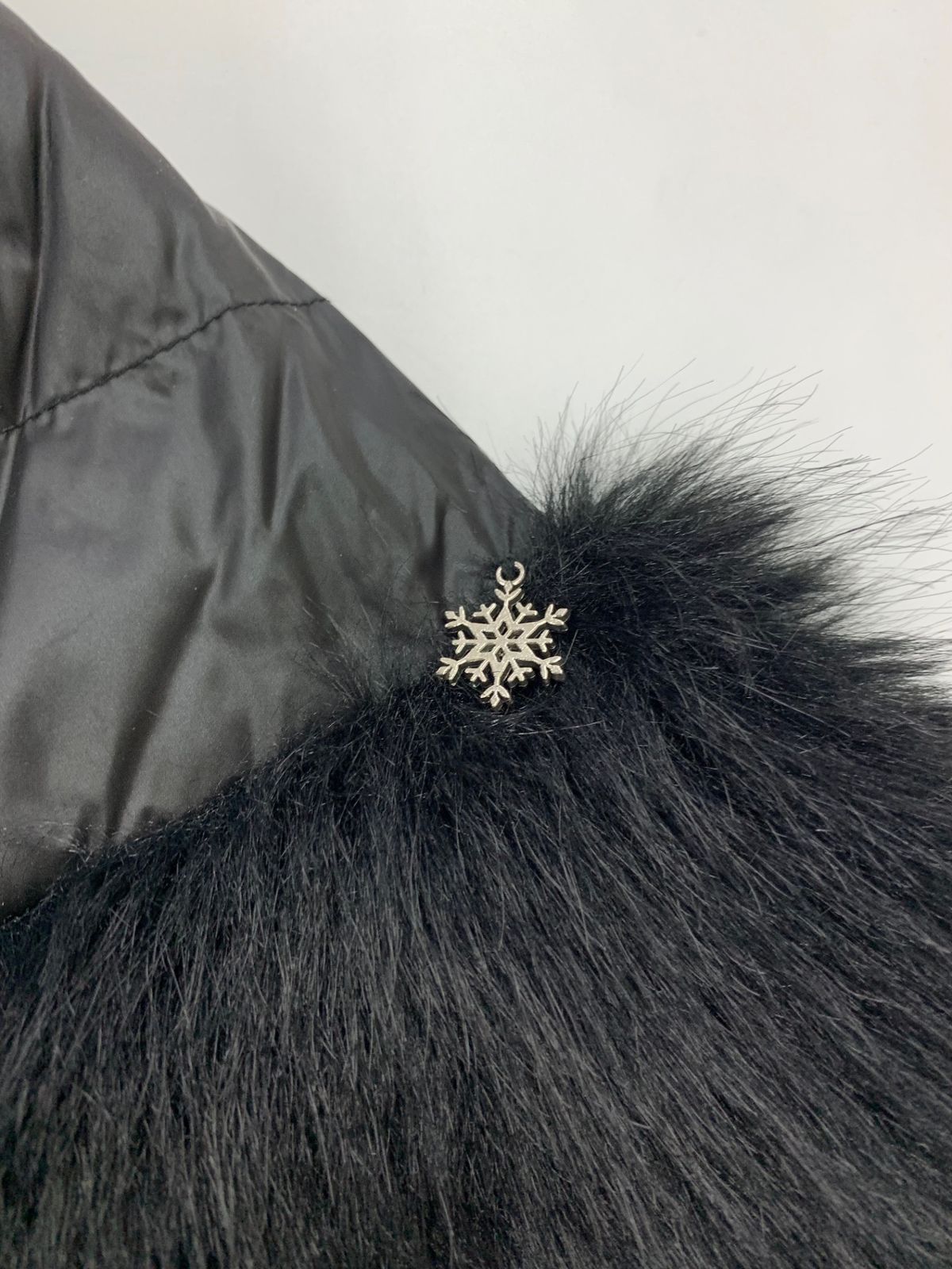 スーパービューティー ダウンジャケット 40 ブラック フェイクファー