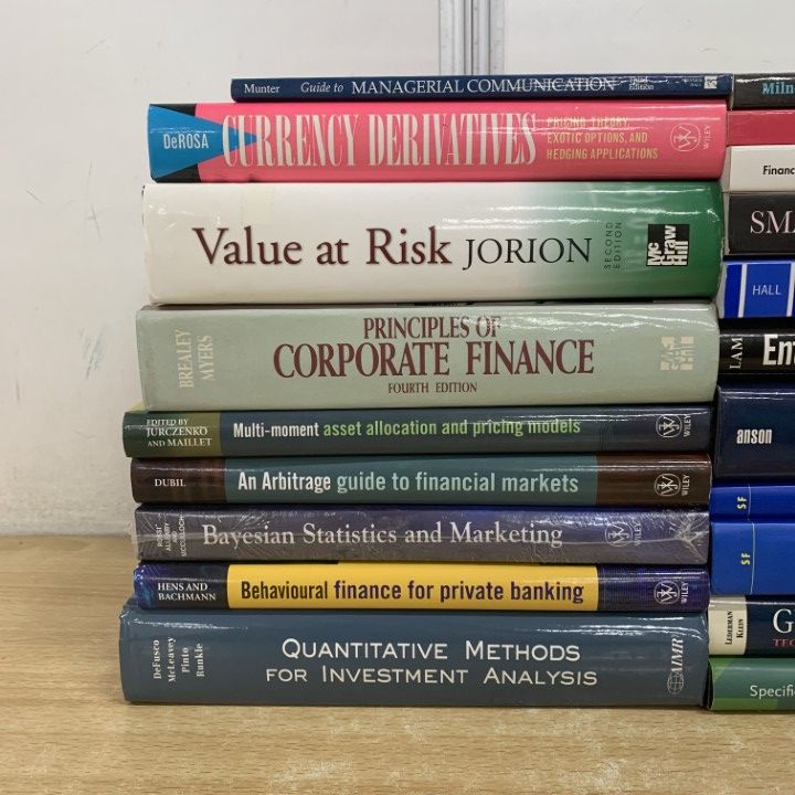 □01)【1点限り!】経済・経営などの洋書本 まとめ売り20冊セット