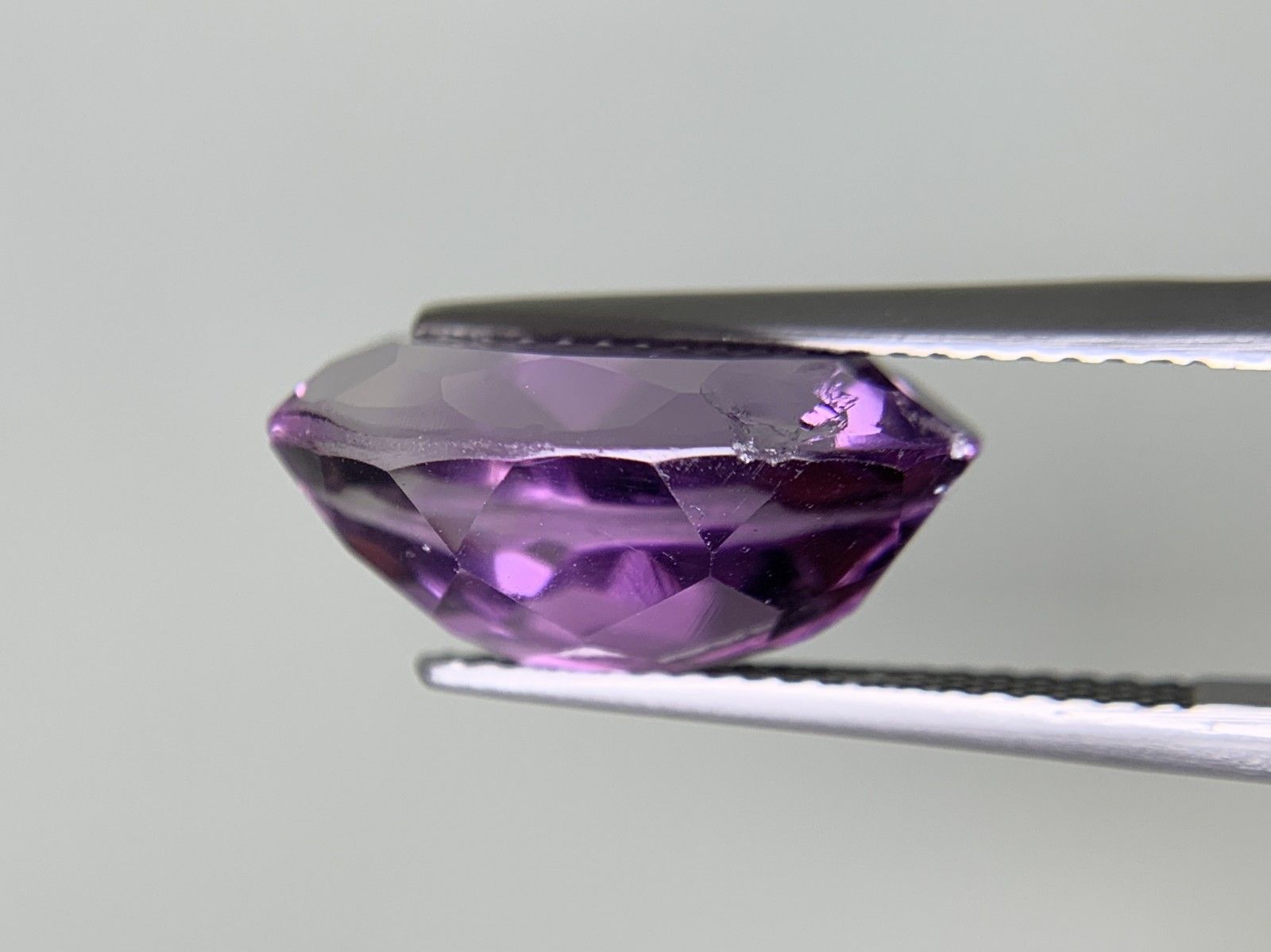 アメシスト 天然 7.092ct 宝石ソーティング付き 15.5㎜×10.6㎜×7.3