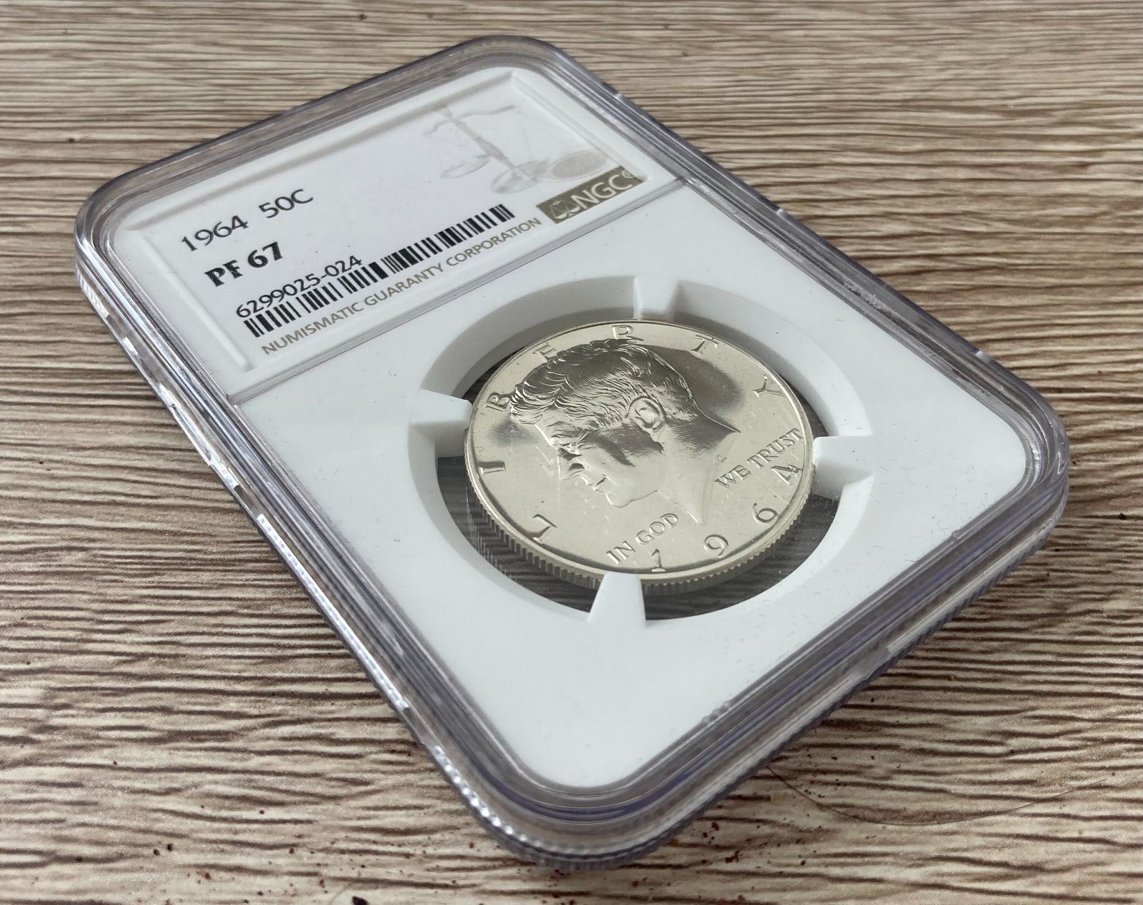 金太郎様専用 1964年（発行初年度）ケネディ大統領追悼ハーフダラー