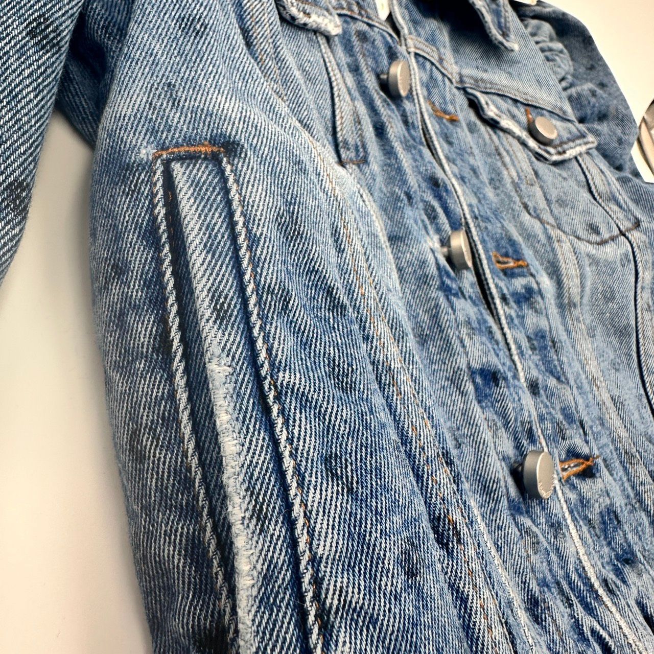 RED VALENTINO（レッドヴァレンティノ）ドット柄デニムジャケット