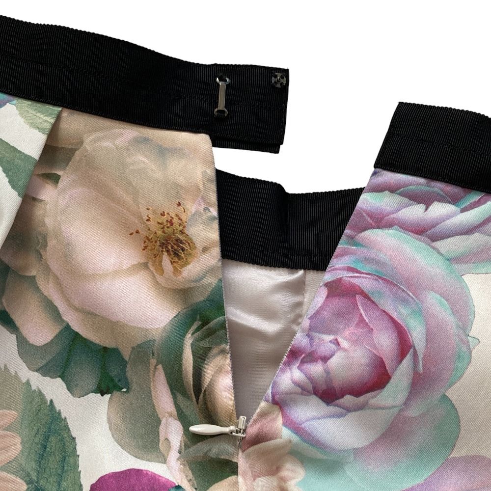 美品 LANVIN en Bleu ランバンオンブルー フラワープリント スカート