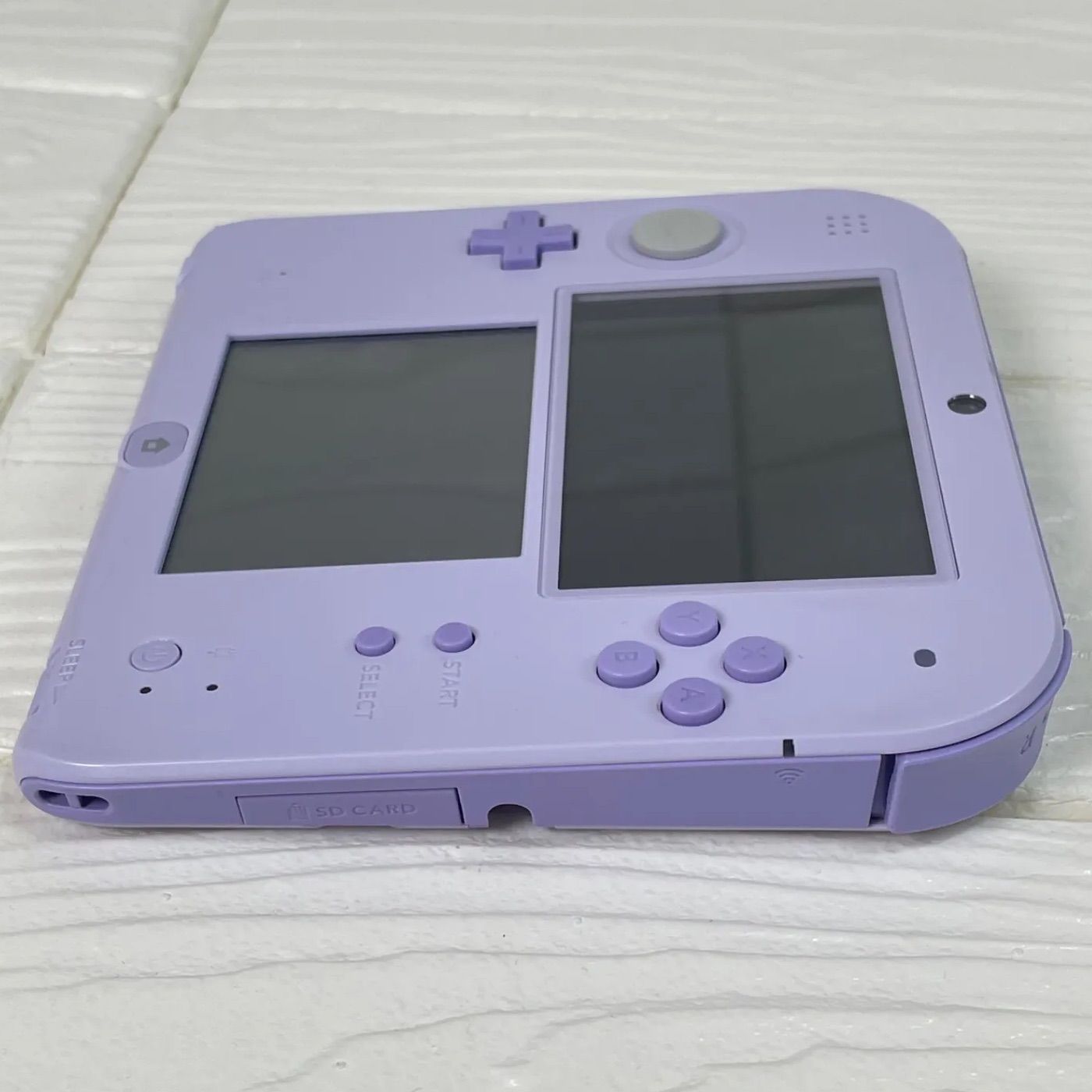 Nintendo 2DS ラベンダー 本体 箱、説明書.ACアダプター付属！ - メルカリ
