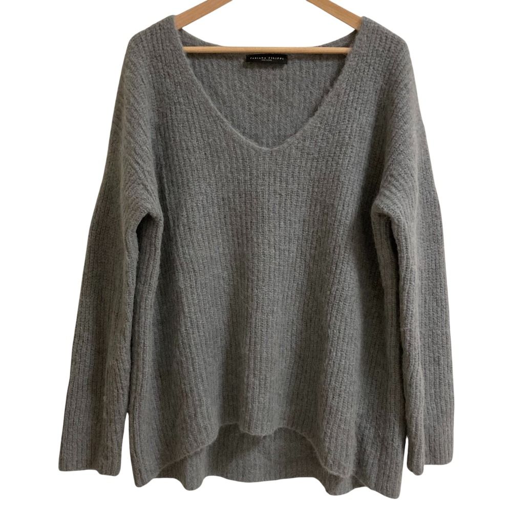 美品 FABIANA FILIPPI ファビアナフィリッピ Vネック オーバーサイズ ニットセーター グレー レディース 古着  USED