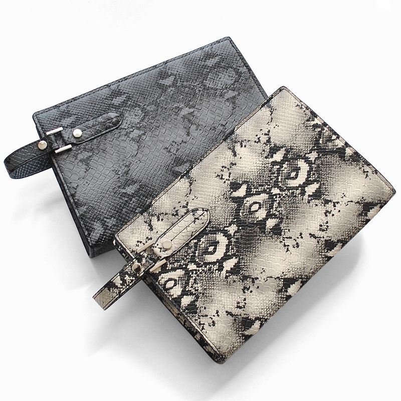 “Limited Time Sale” “Free Shipping & Price Including Tax” “Brand New and Unused” “Limited Quantity” “Special Price” RED CROW -Red Crow-! Faux leather with real python embossing! Slim and stylish model! Unisex! Comes with a handle! Second clutch bag 2615H 2 colors