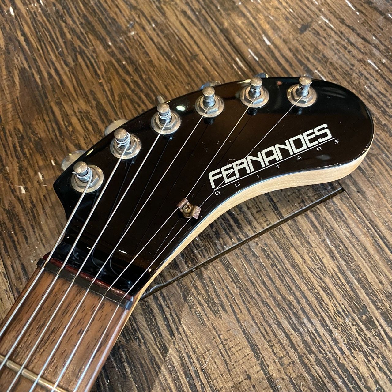 Fernandes ZO-3 Electric Guitar アンプ内蔵 エレキギター