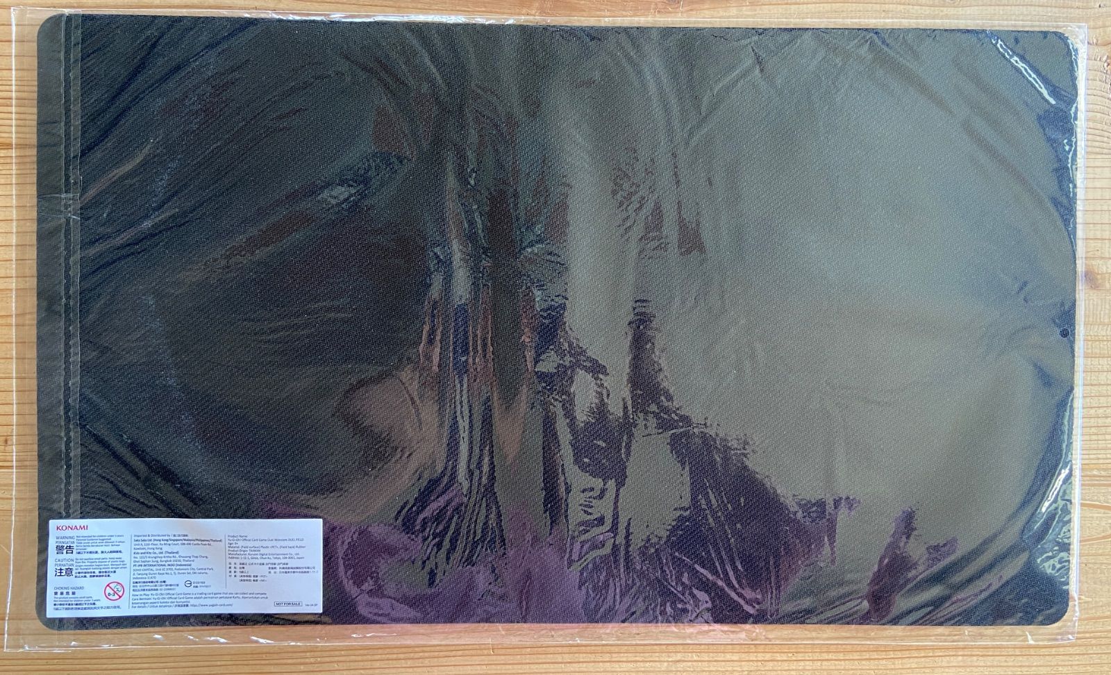48 遊戯王 プレイマット VS トリニティ・バースト - メルカリ