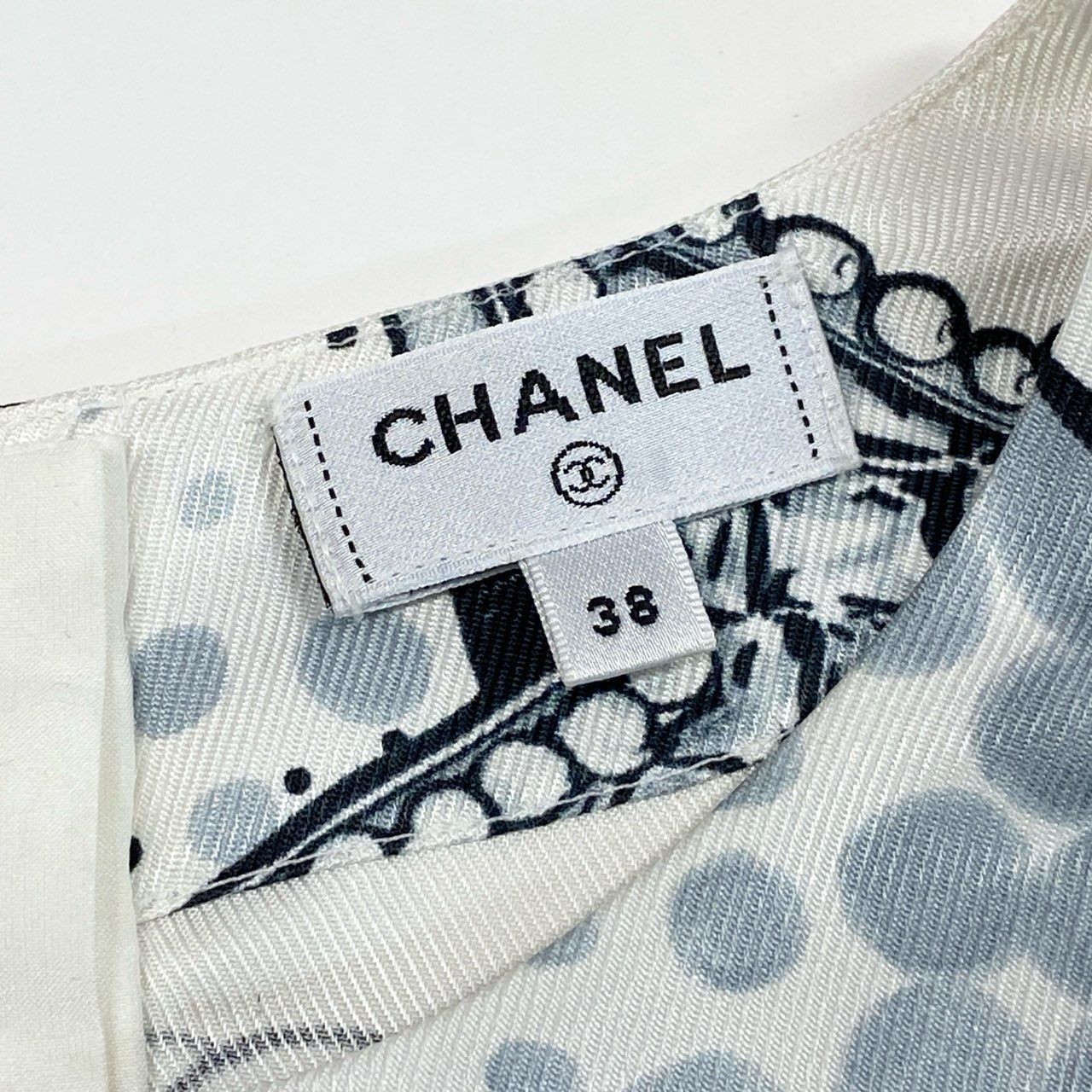 b23 CHANEL シャネル P80342 2025SS CCロゴ 半袖シルクブラウス 半袖 