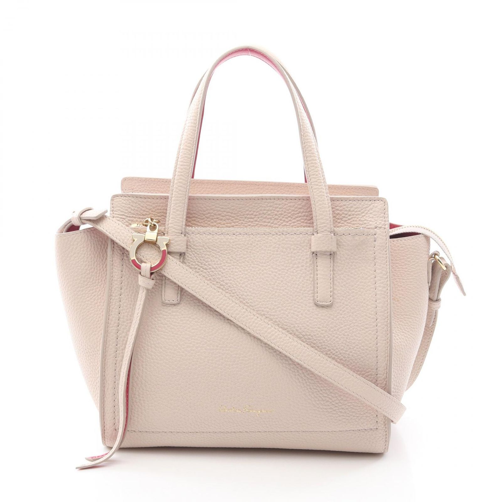 Salvatore Ferragamo サルヴァトーレフェラガモ AMY エイミー